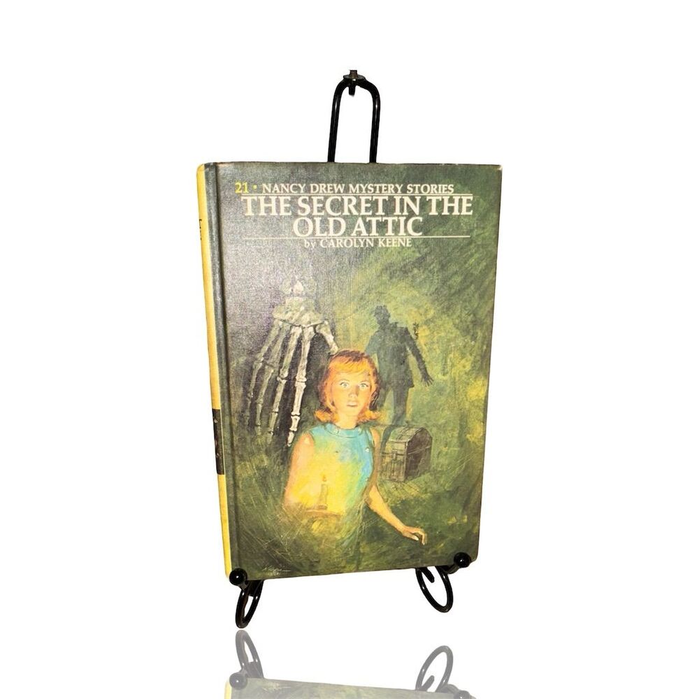 Nancy Drew Mystery Stories Book 21: The Secret in the Old Attic HC